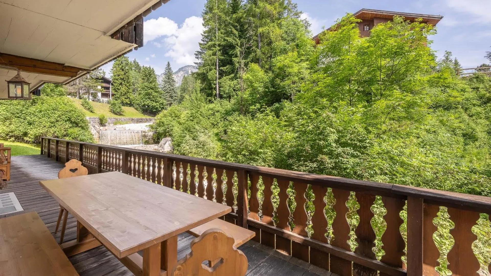 Stylish Apartment With Beautiful Surroundings Cortina dʼAmpezzo